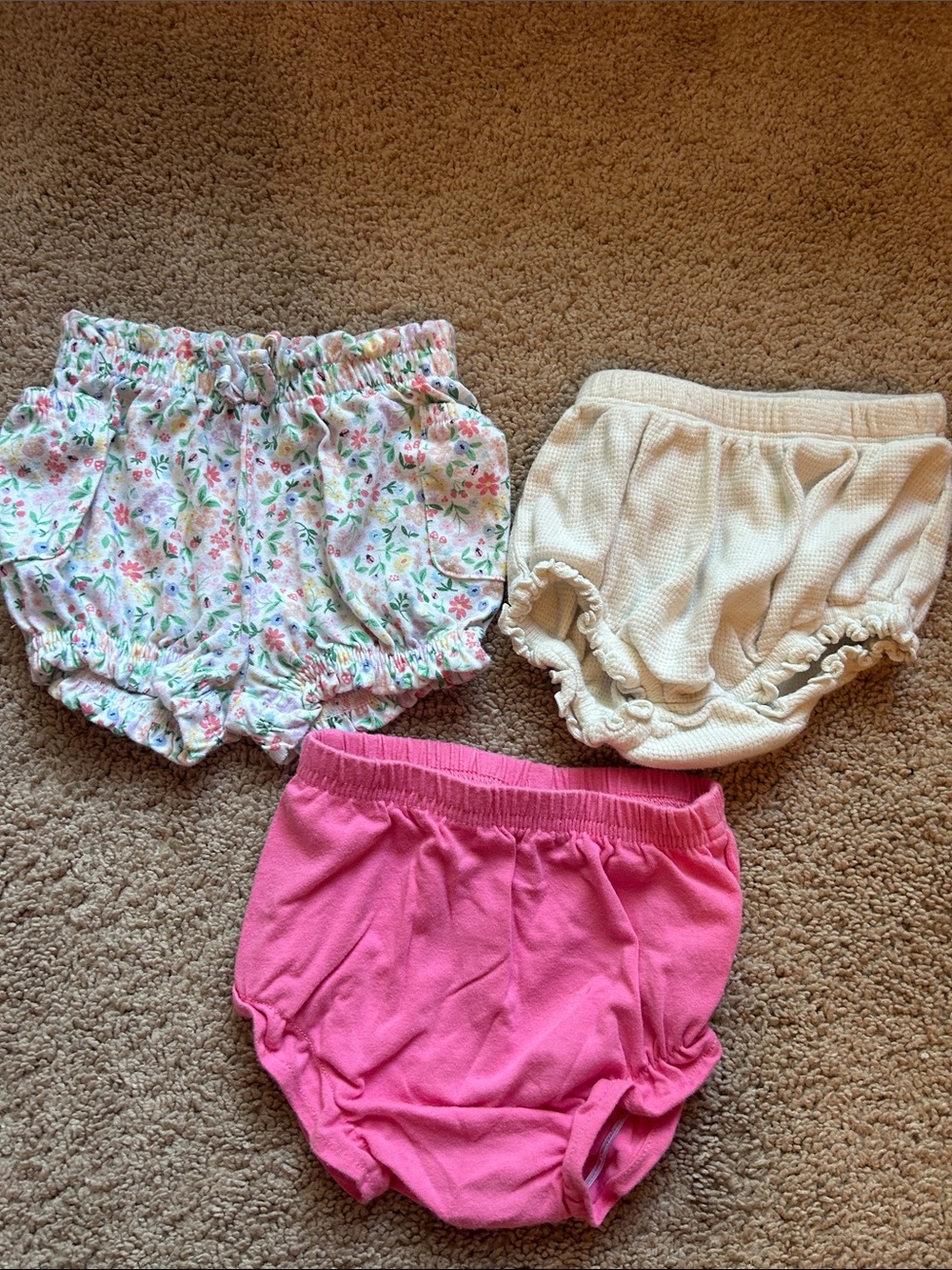 Bundle of 3 bloomers shorts 6-12m
